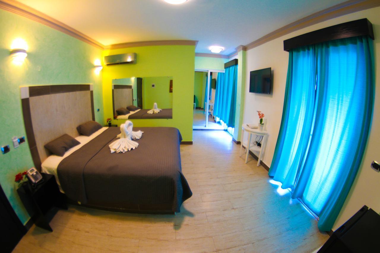 Friohot Boca Chica Hotel Ngoại thất bức ảnh